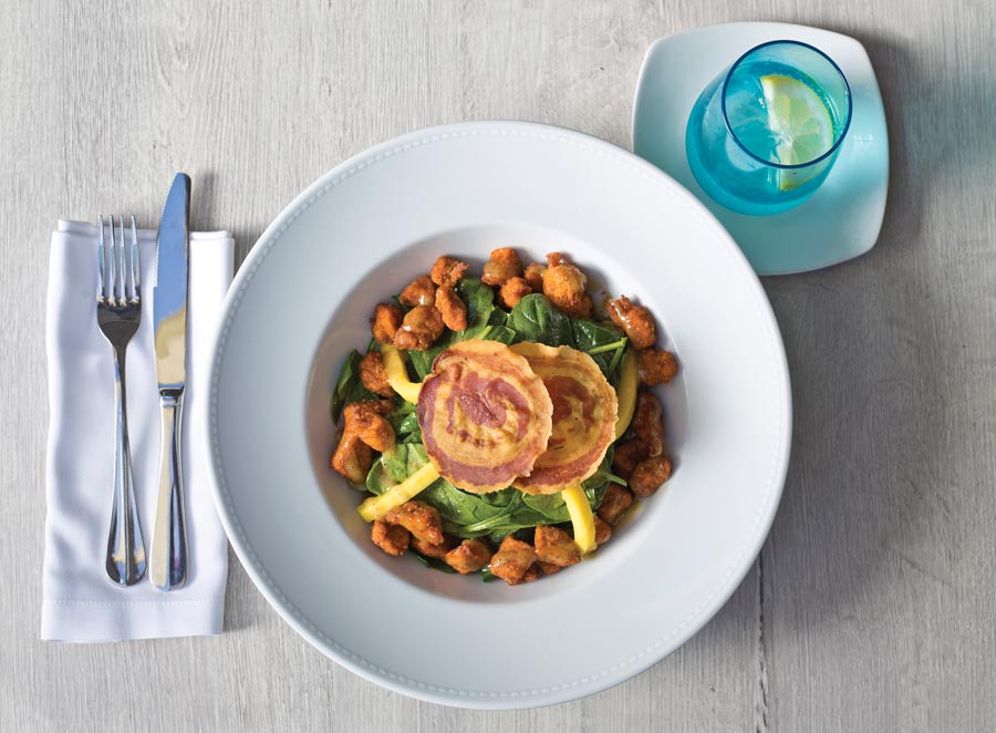 CHIC TRANQUILITY: BONO BEACH