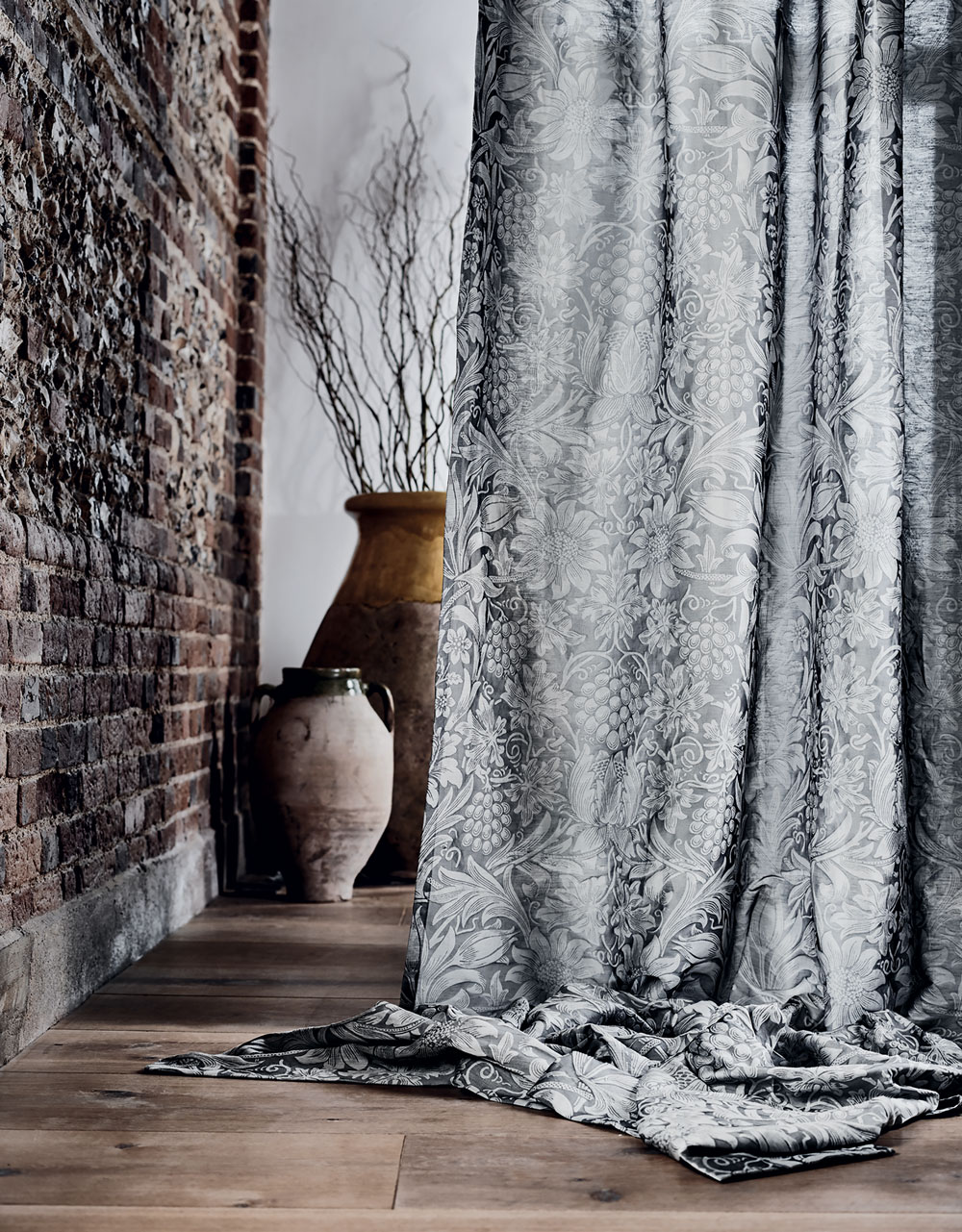 Bringing down the curtain