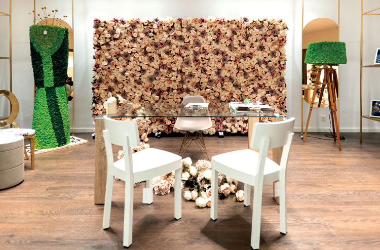 Cryomoss - Inspiration For Bringing Nature Indoors